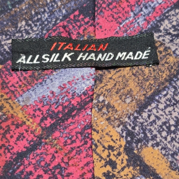 Vintage Handmade Italian Silk Necktie - Picture 3 of 3